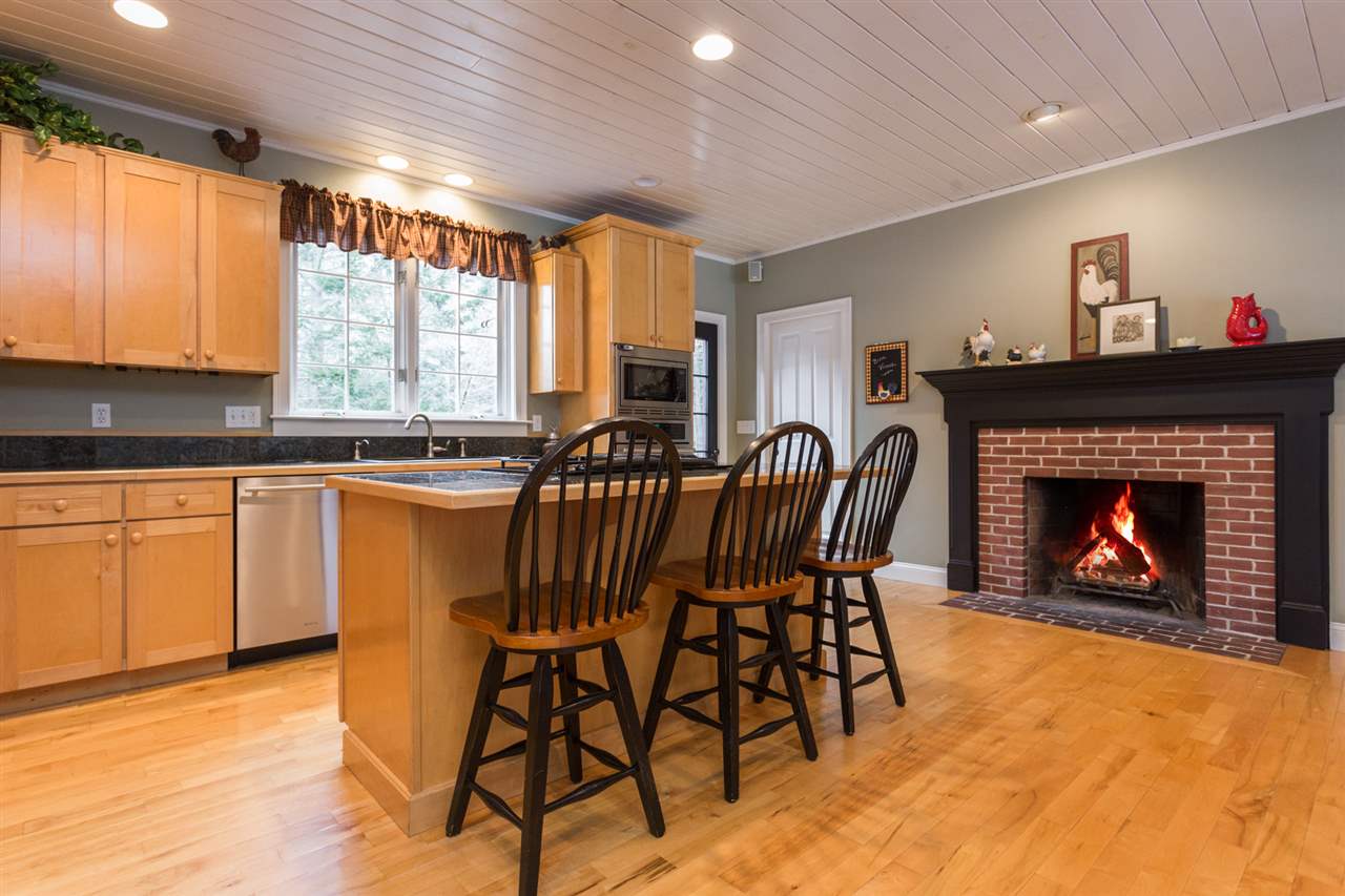 6 Spring Creek Lane Stratham, NH 03885 - Photo 3 of 34 Gallery Image 3