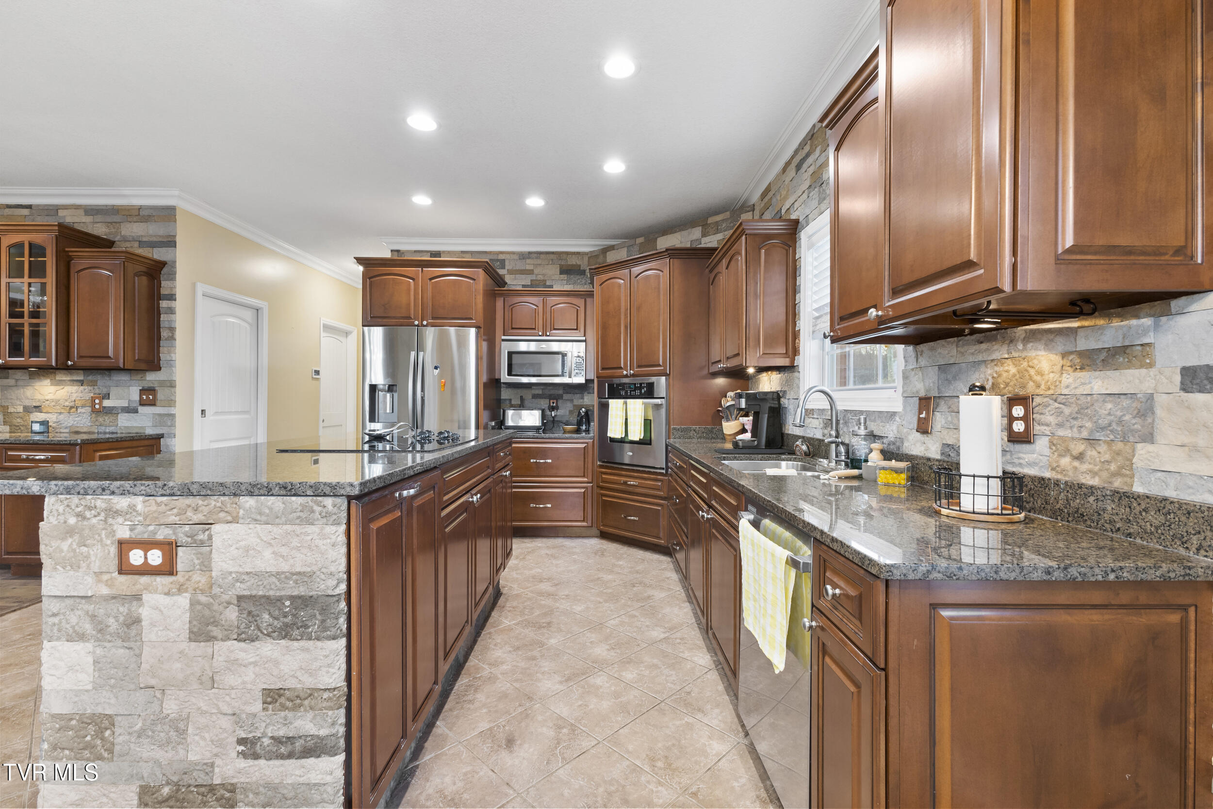 3017 Hardy Road White Pine, TN 37890 - Photo 20 of 62 21_img_2990