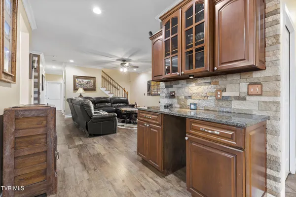 $999,000 | 3017 Hardy Road, White Pine, TN 37890
