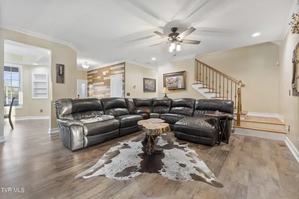 $999,000 | 3017 Hardy Road, White Pine, TN 37890