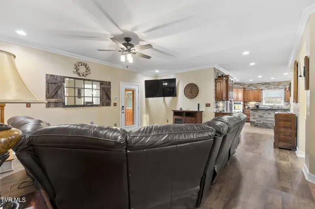 $1,200,000 | 3017 Hardy Road, White Pine, TN 37890