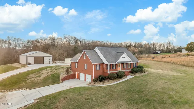 $1,200,000 | 3017 Hardy Road, White Pine, TN 37890