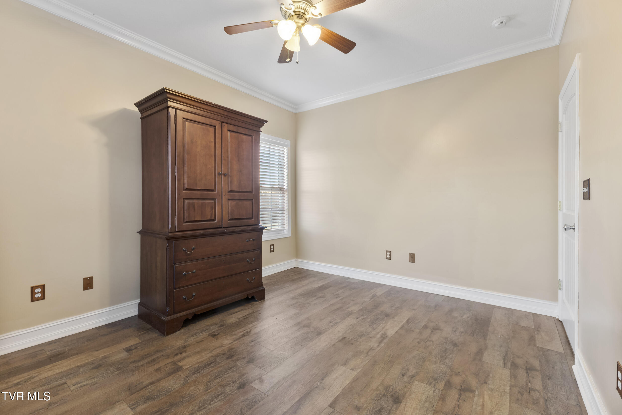 3017 Hardy Road White Pine, TN 37890 - Photo 43 of 62 44_img_3083