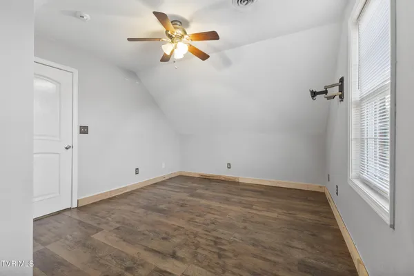 $999,000 | 3017 Hardy Road, White Pine, TN 37890