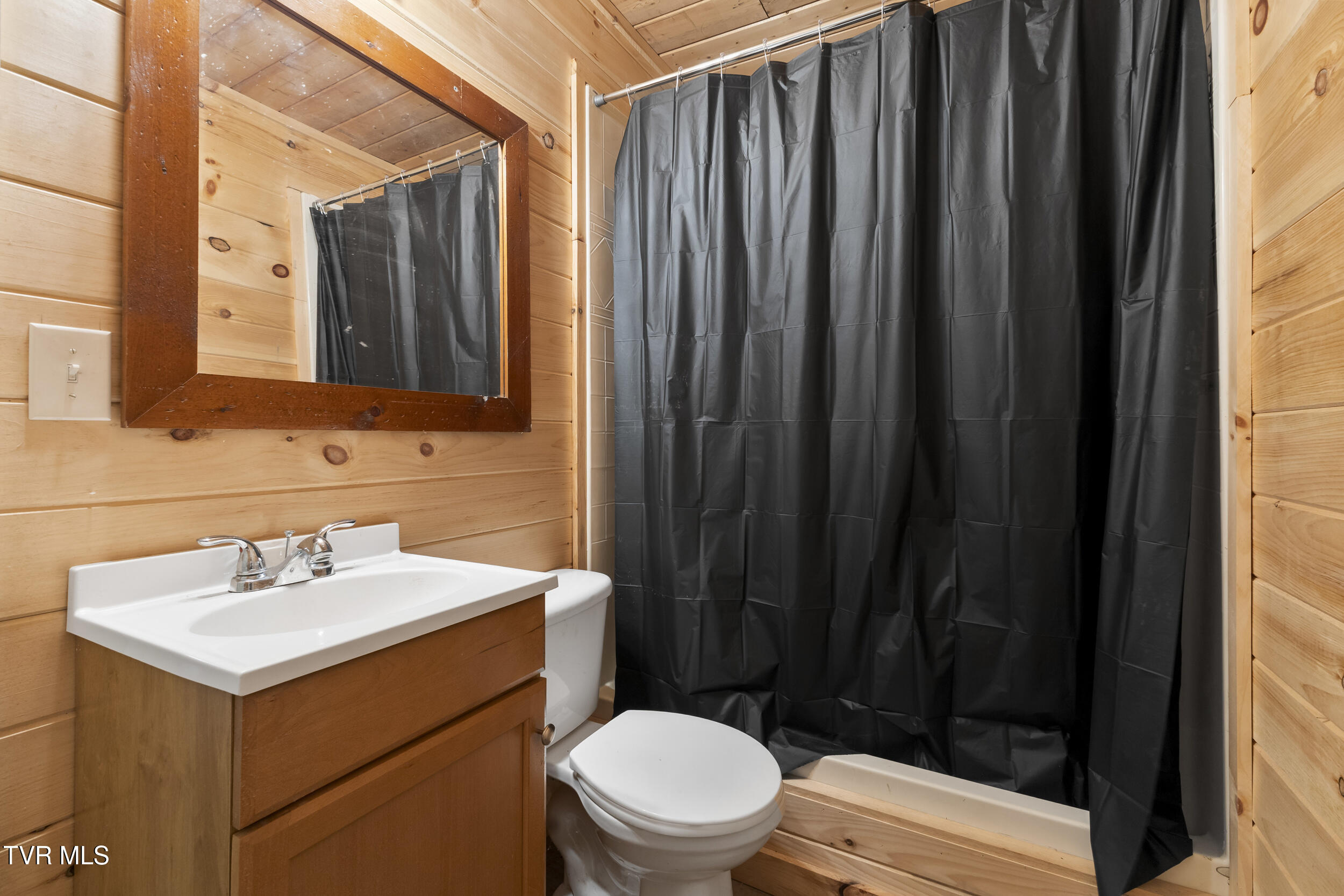 3017 Hardy Road White Pine, TN 37890 - Photo 60 of 62 61_img_3227