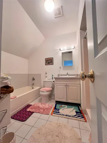 $1,500,000 | 168-15 Powells Cove Boulevard | Beechhurst