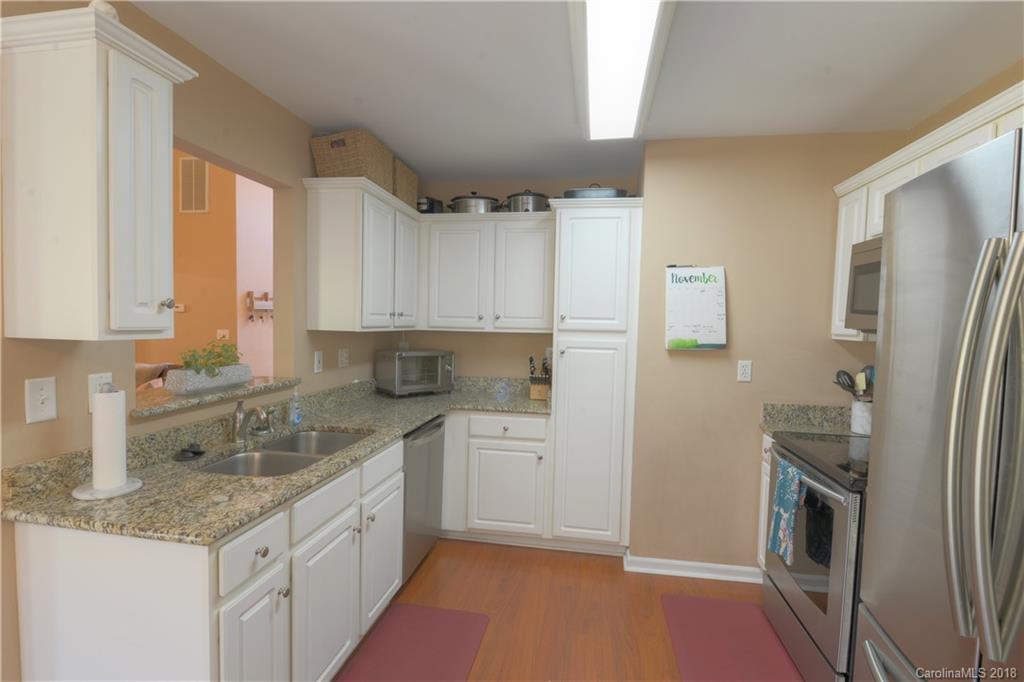 480 Fox Ridge Court Denver, NC 28037 - Photo 3 of 13