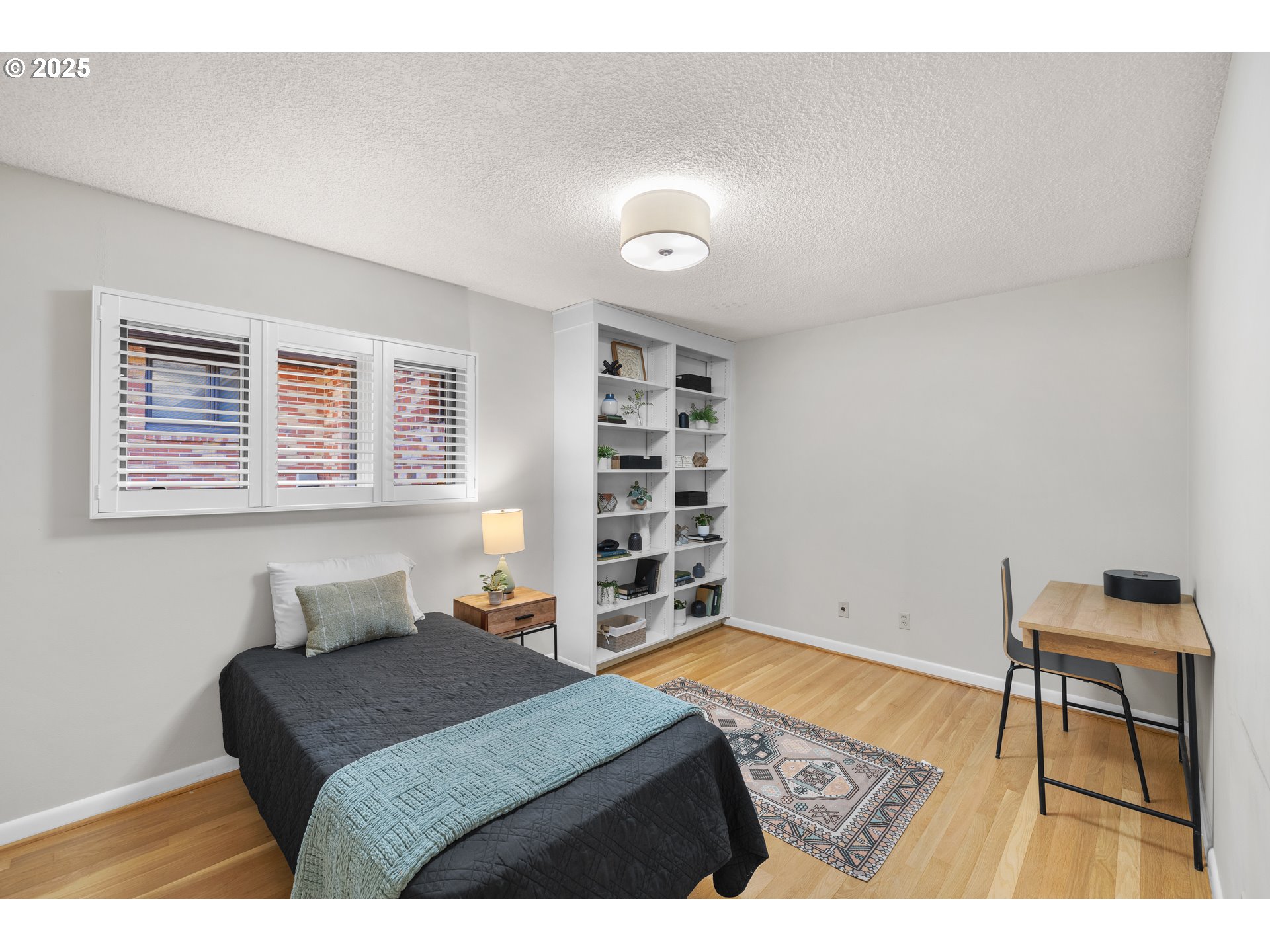 2425 Southwest 19th Avenue, Unit 9 Portland, OR 97201 - Photo 24 of 45 Gallery Image 24