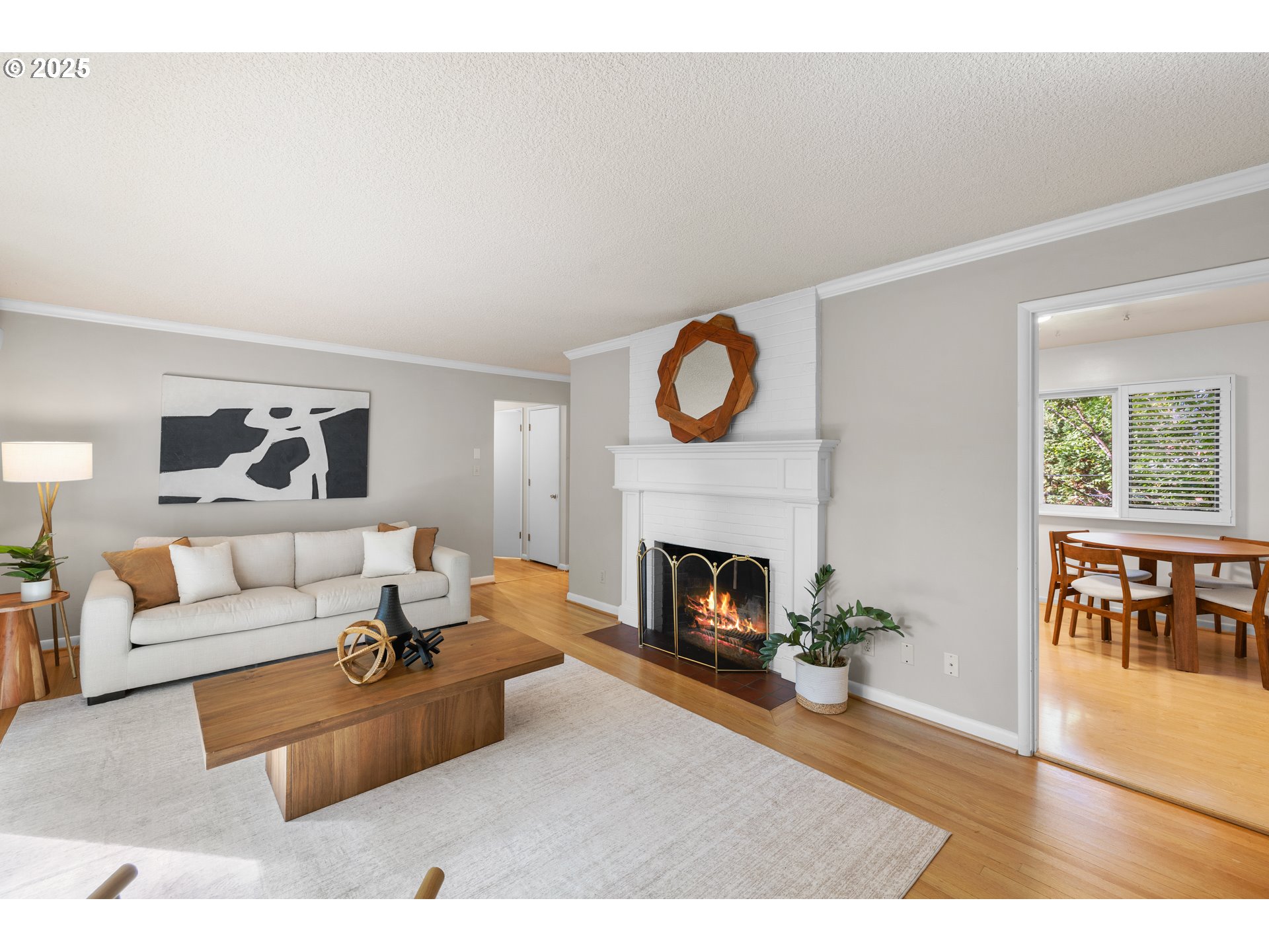 2425 Southwest 19th Avenue, Unit 9 Portland, OR 97201 - Photo 8 of 45 Gallery Image 8