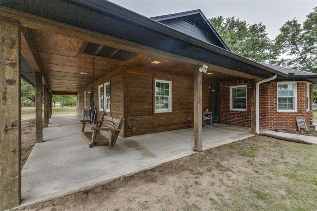 10825 Estate Lane Terrell, TX 75161 - Photo 2 of 23