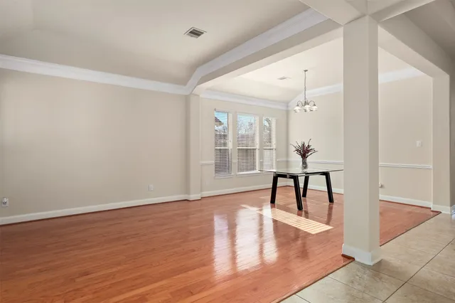 $2,800 | 5026 Gulf Stream Lane, Bacliff, TX 77518