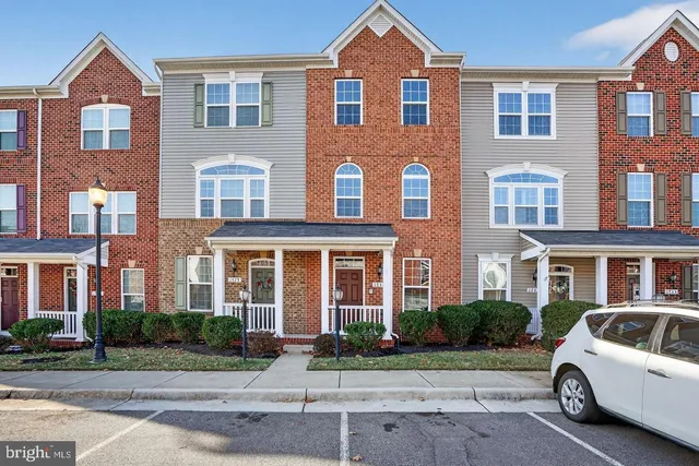 $2,900 | 1731 Dorothy Lane, Woodbridge, VA 22191