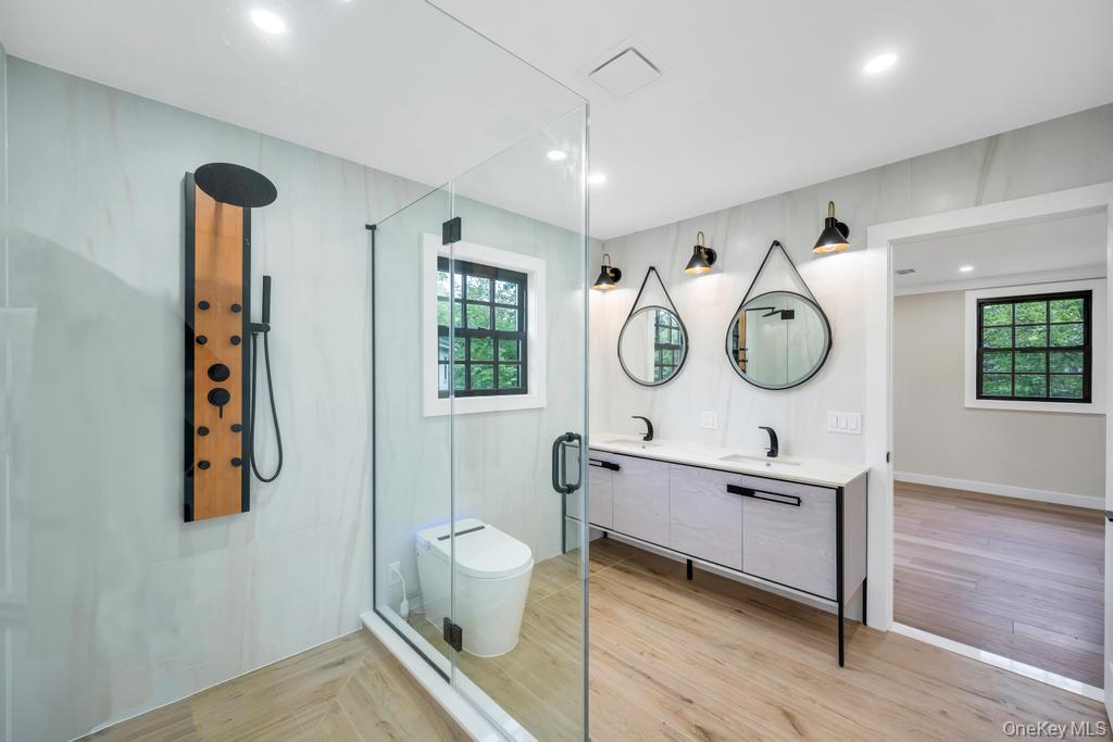 6 Sheffield Road Great Neck, NY 11021 - Photo 26 of 38