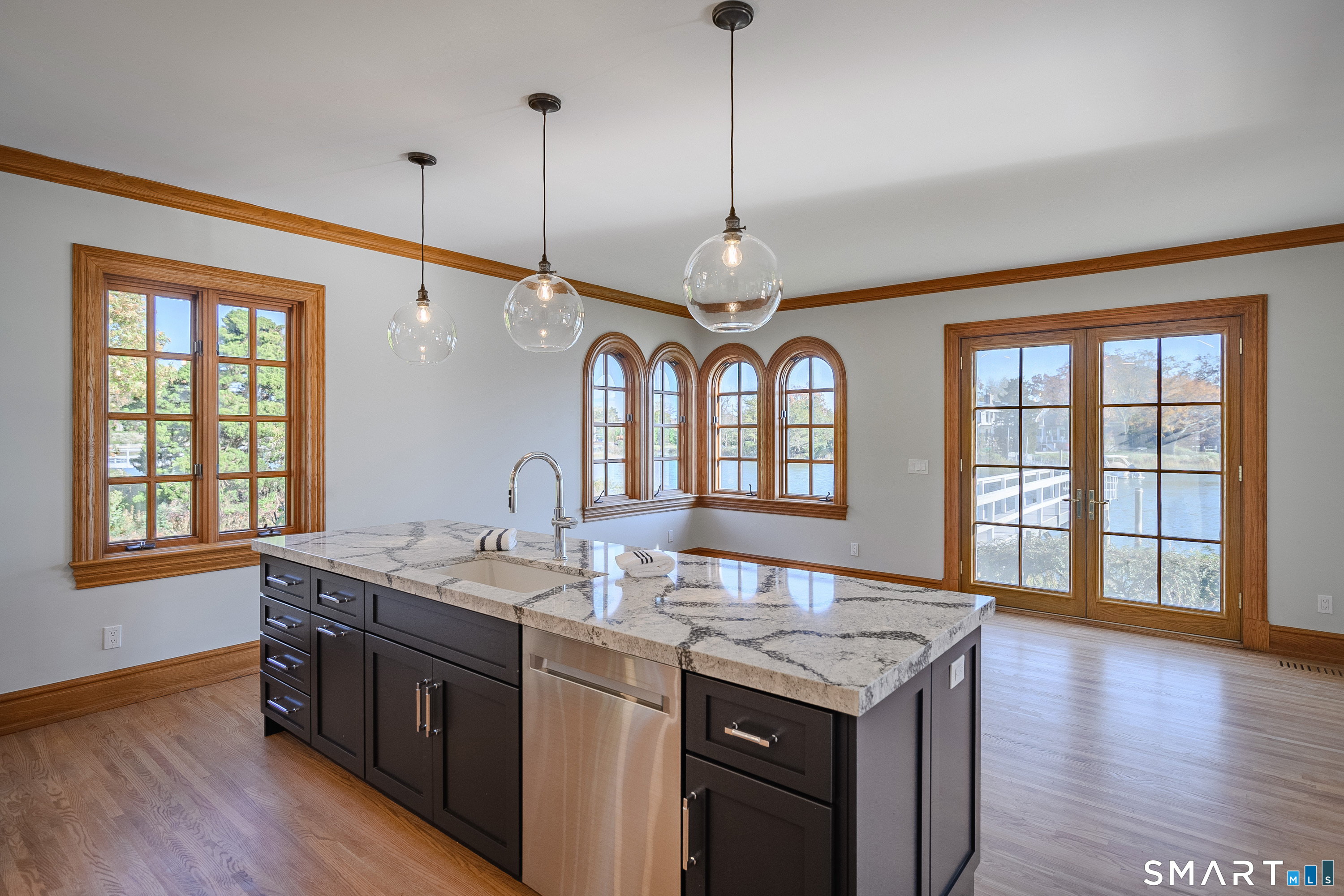 12 Runkenhage Road Darien, CT 06820 - Photo 19 of 37