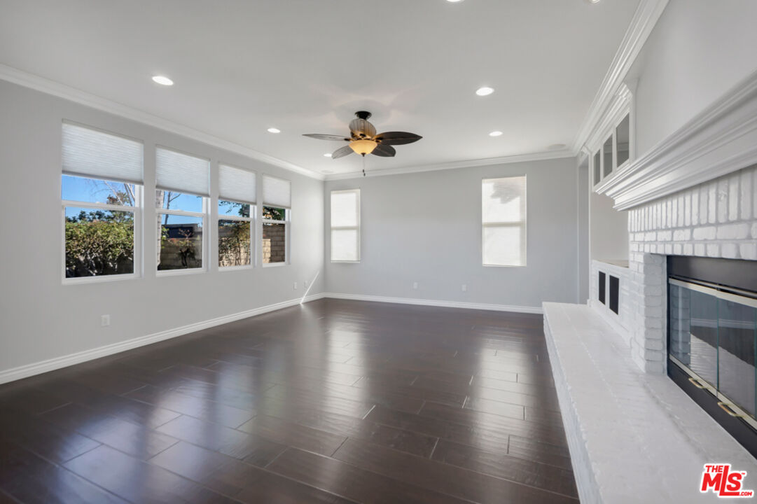 25417 Magnolia Lane Stevenson Ranch, CA 91381 - Photo 21 of 68