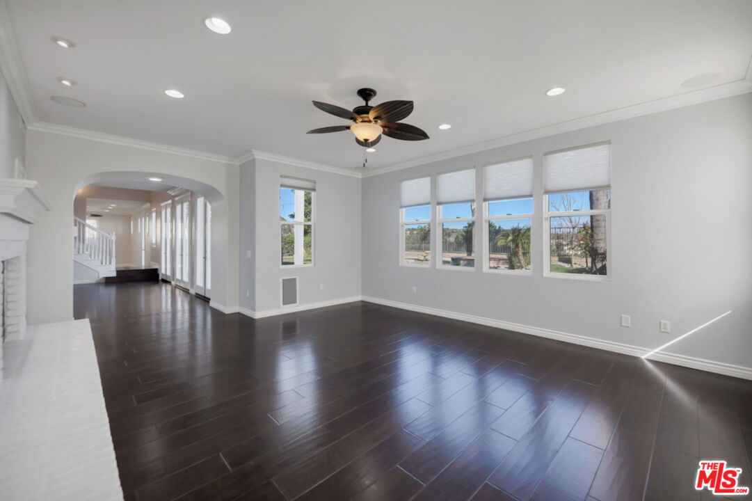 25417 Magnolia Lane Stevenson Ranch, CA 91381 - Photo 22 of 68