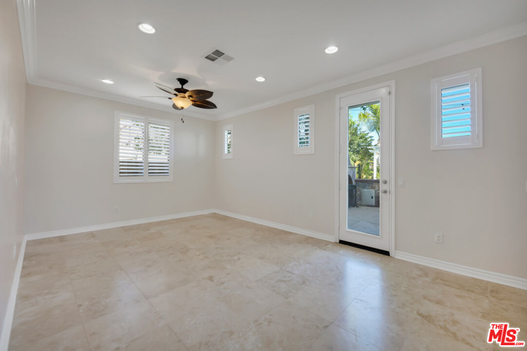 25417 Magnolia Lane Stevenson Ranch, CA 91381 - Photo 28 of 68