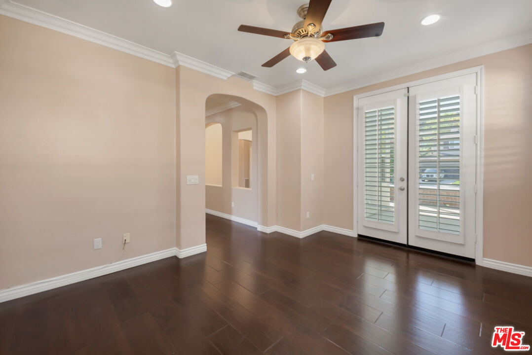 25417 Magnolia Lane Stevenson Ranch, CA 91381 - Photo 30 of 68