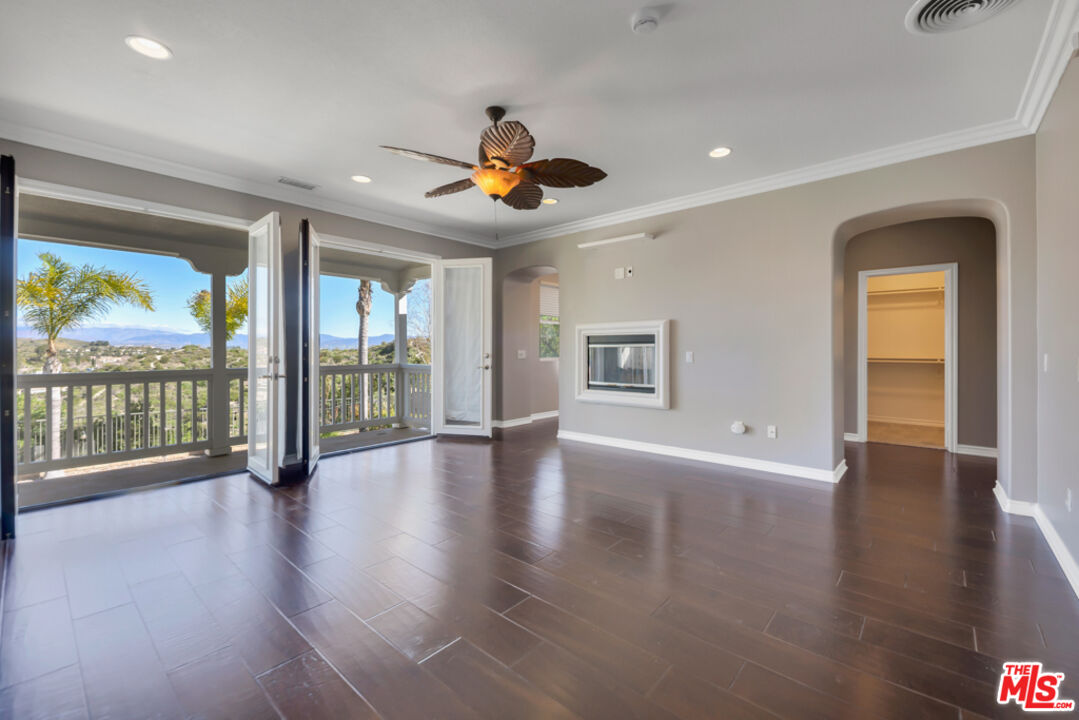 25417 Magnolia Lane Stevenson Ranch, CA 91381 - Photo 35 of 68