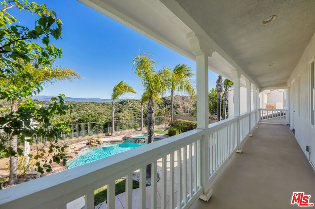 25417 Magnolia Lane Stevenson Ranch, CA 91381 - Photo 36 of 68