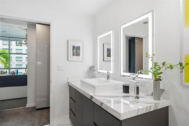 $549,000 | 3301 Northeast 1st Avenue, Unit H0805, Miami, FL 33137