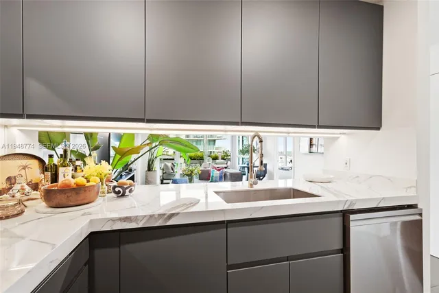 $549,000 | 3301 Northeast 1st Avenue, Unit H0805, Miami, FL 33137