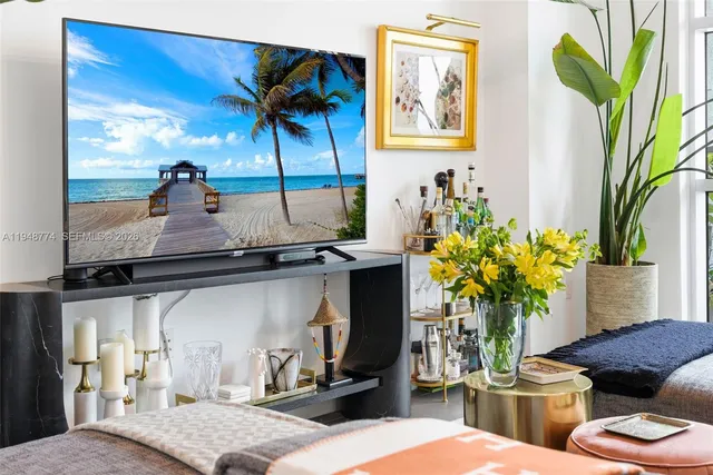 $549,000 | 3301 Northeast 1st Avenue, Unit H0805, Miami, FL 33137