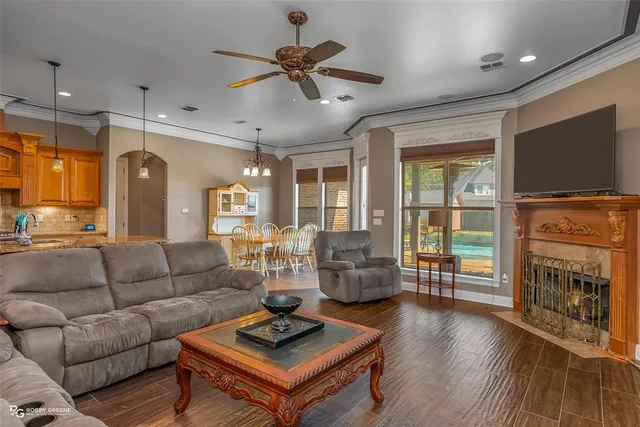 a view of a house with a swimming pool