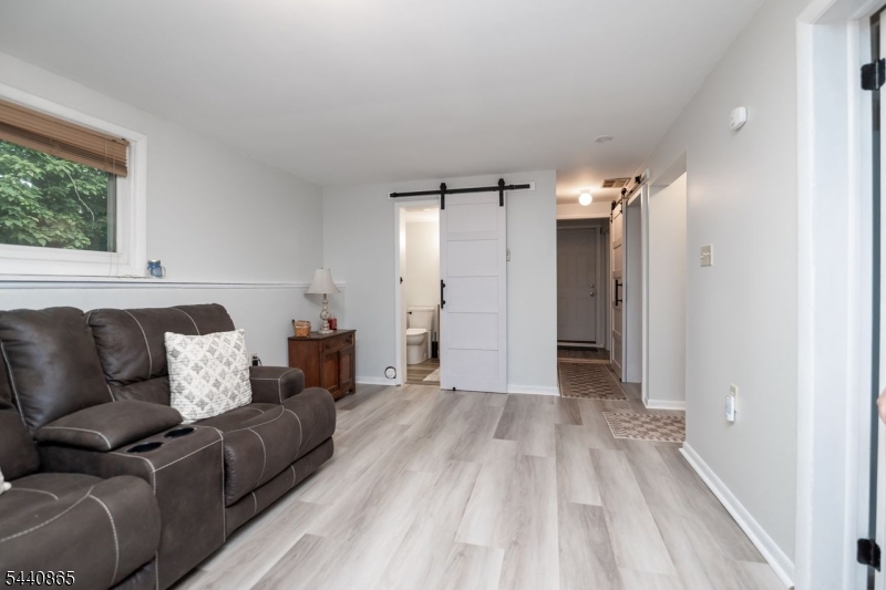 17 Decatur Street Columbia, NJ 07832 - Photo 27 of 40