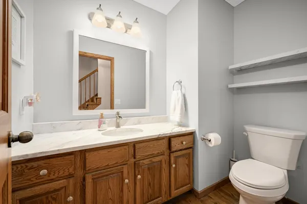 $499,000 | 13004 Highpoint Curve, Burnsville, MN 55337