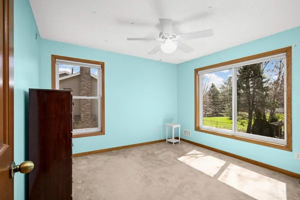 $499,000 | 13004 Highpoint Curve, Burnsville, MN 55337