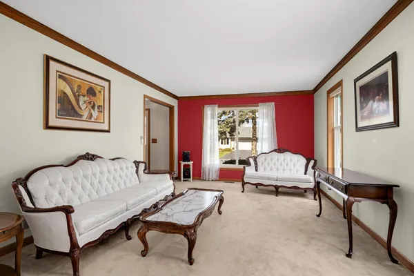 $499,000 | 13004 Highpoint Curve, Burnsville, MN 55337