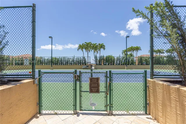 $7,900 | 90 Alton Road, Unit 1411, Miami Beach, FL 33139