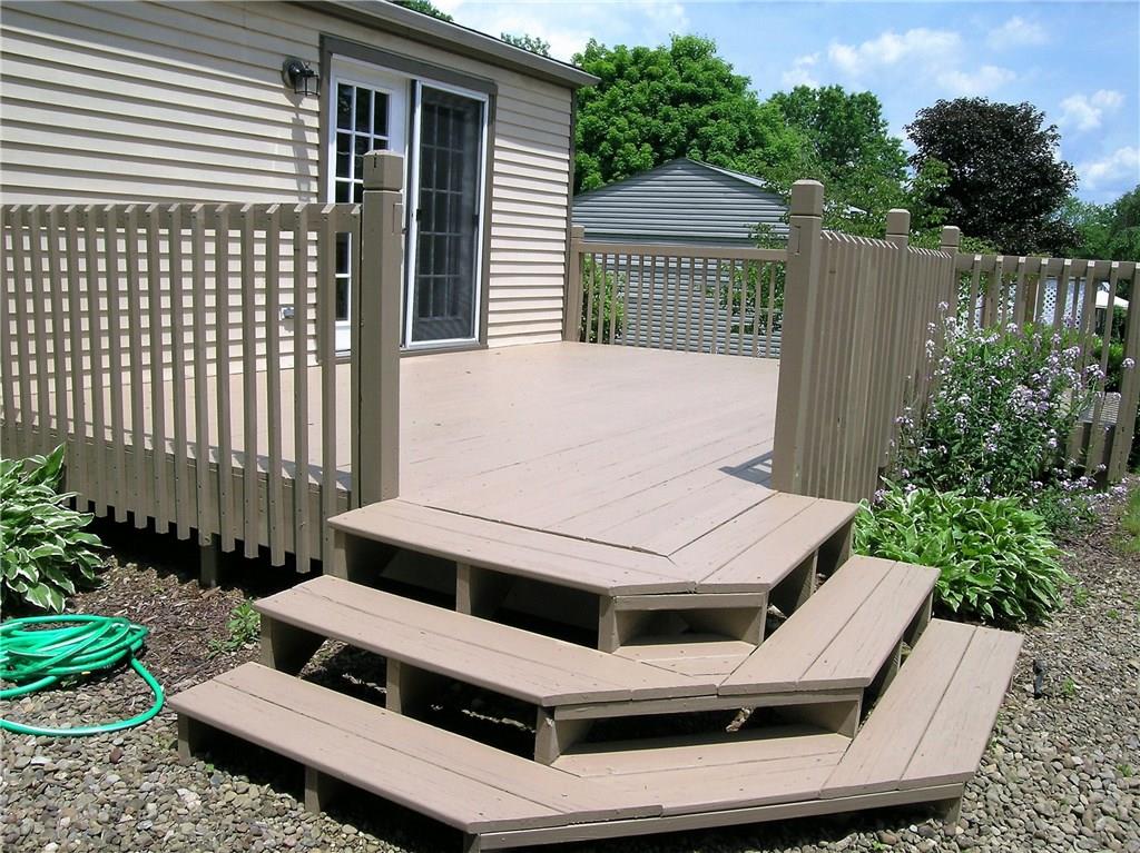 363 Partridge Run Road Gibsonia, PA 15044 - Photo 17 of 25 Large Deck recently refininshed!