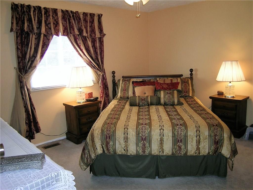 363 Partridge Run Road Gibsonia, PA 15044 - Photo 8 of 25 Master Bedroom with ceiling fan/light fixture