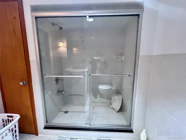 $2,000 | 169 Old Mamaroneck Road, Unit B1, White Plains, NY 10605