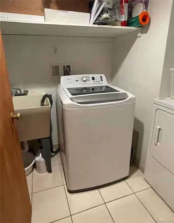 $2,000 | 169 Old Mamaroneck Road, Unit B1, White Plains, NY 10605