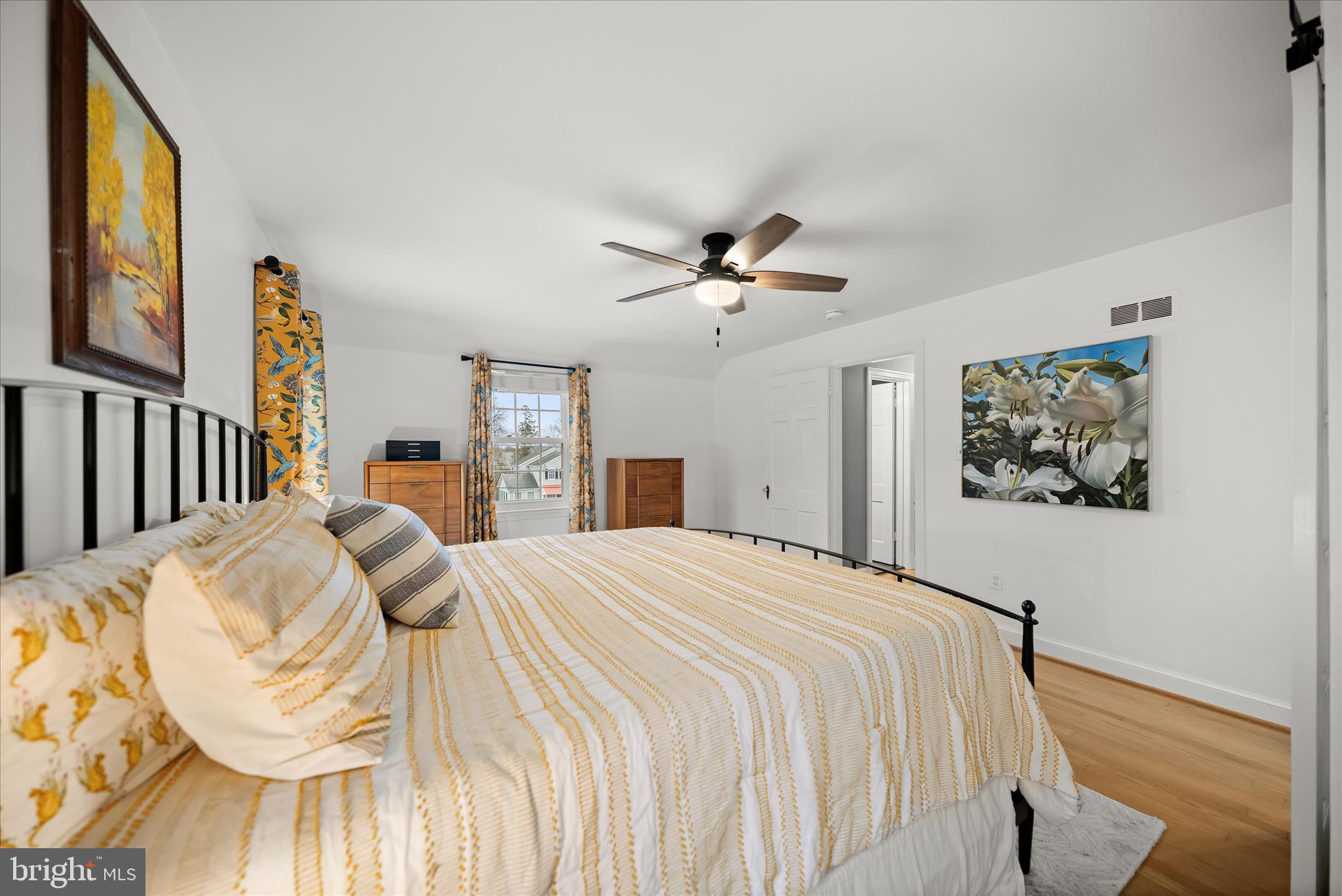 10310 Naglee Road Silver Spring, MD 20903 - Photo 19 of 40 Primary Suite Features Dual Closets