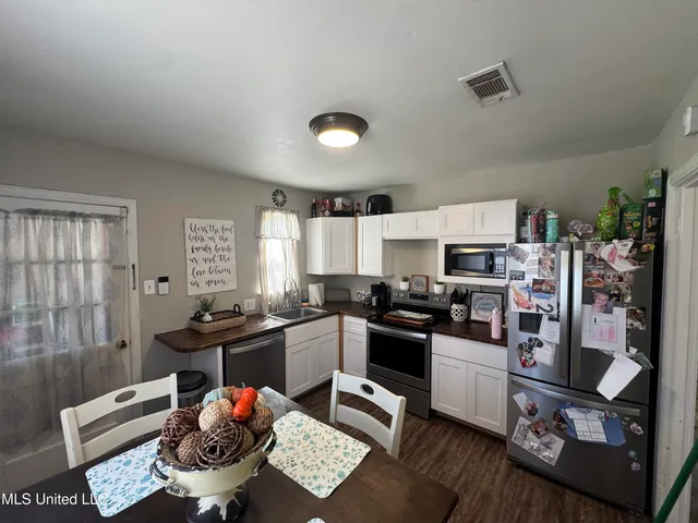 $105,000 | 811 Kenwood Lane, Natchez, MS 39120