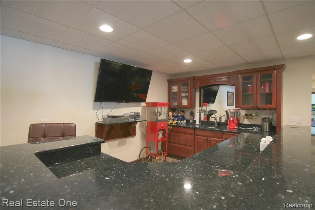 3450 Saddle Ridge Highland, MI 48357 - Photo 28 of 40 Saddle Ridge Basement 5.jpg