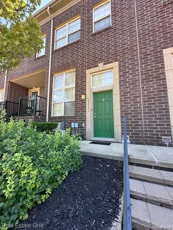 $1,800 | 13641 Osborn Avenue, Dearborn, MI 48126
