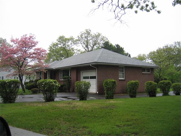 1348 Granby Road Chicopee, MA 01020 - Photo 1 of 1 Gallery Image 1