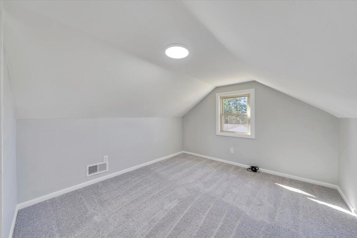 210 Post Road Roanoke, VA 24019 - Photo 19 of 56 an empty room with a window