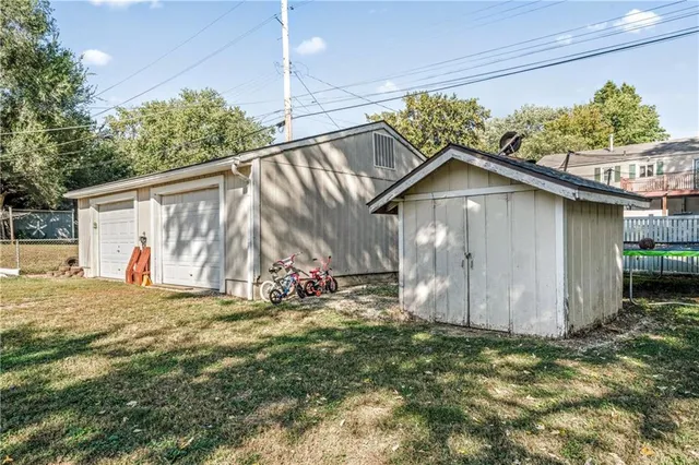 $200,000 | 6522 Kimball Avenue, Kansas City, KS 66104