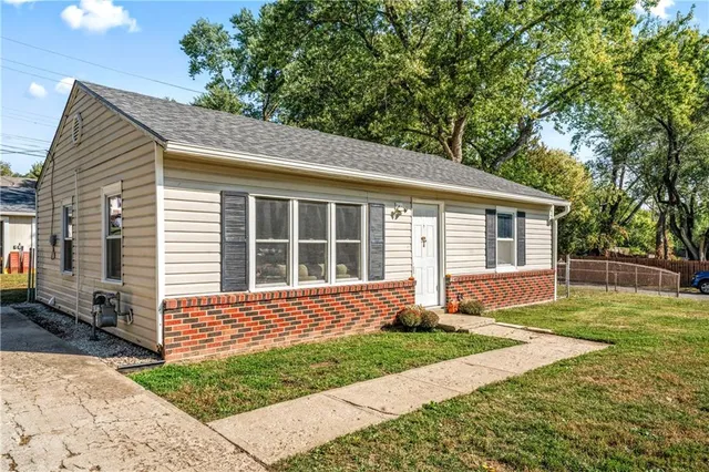 $200,000 | 6522 Kimball Avenue, Kansas City, KS 66104