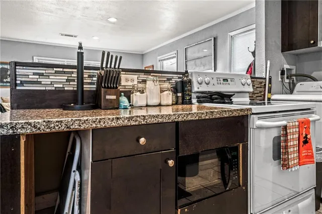 $200,000 | 6522 Kimball Avenue, Kansas City, KS 66104