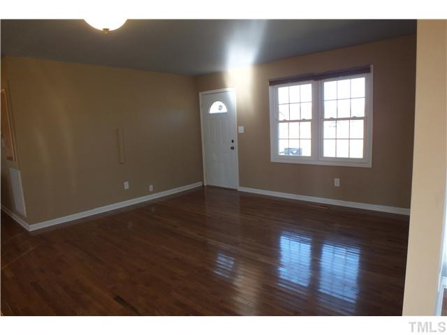 1874 Steven's Chapel Road Smithfield, NC 27577 - Photo 10 of 22 Living Room