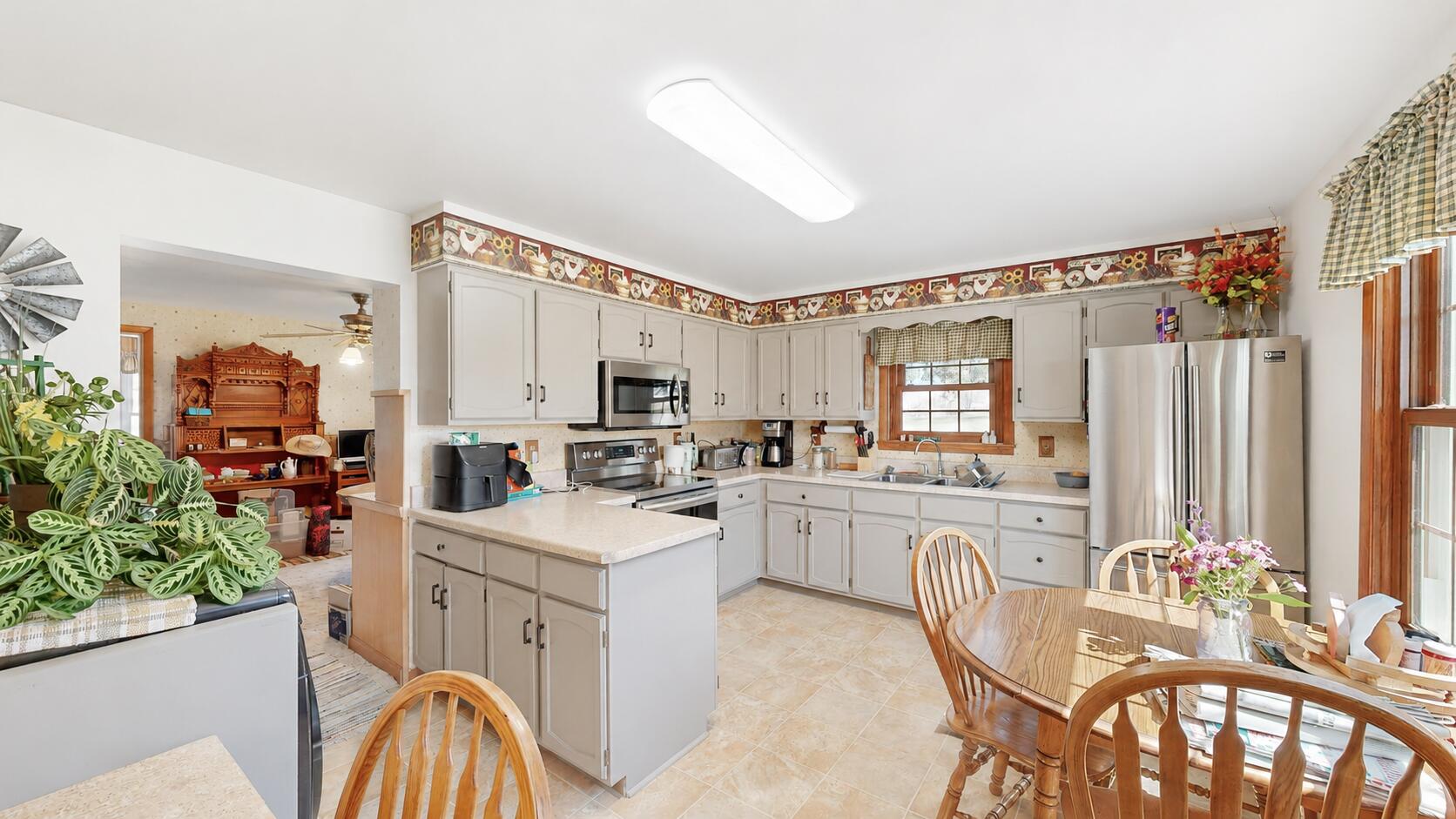 E6993 County Rd Y Viroqua, WI 54665 - Photo 31 of 49 Kitchen