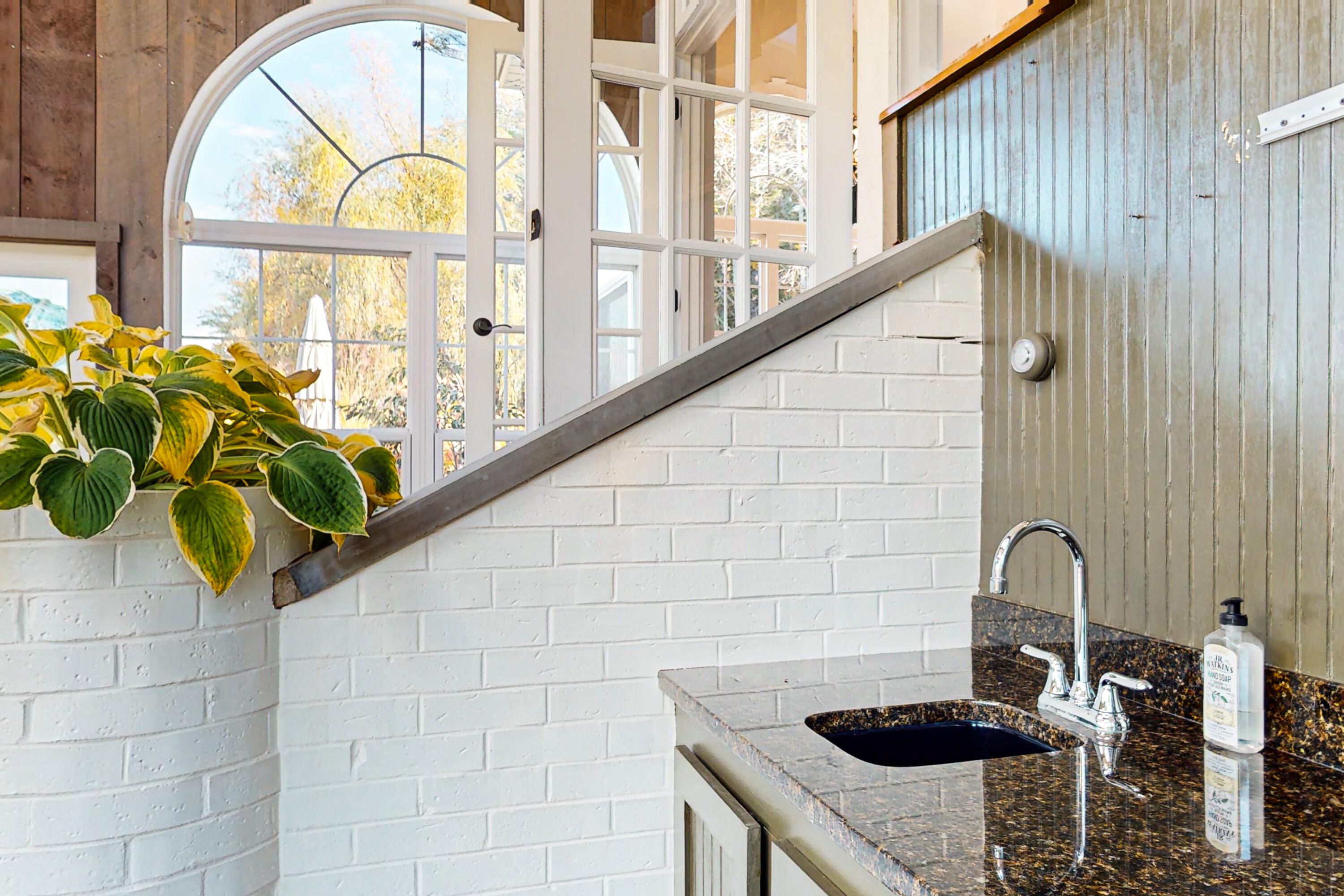 289 Fickett Road Pownal, ME 04069 - Photo 19 of 39 Conservatory