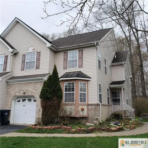 $3,800 | 212 Hawthorne Road, North Brunswick, NJ 08902